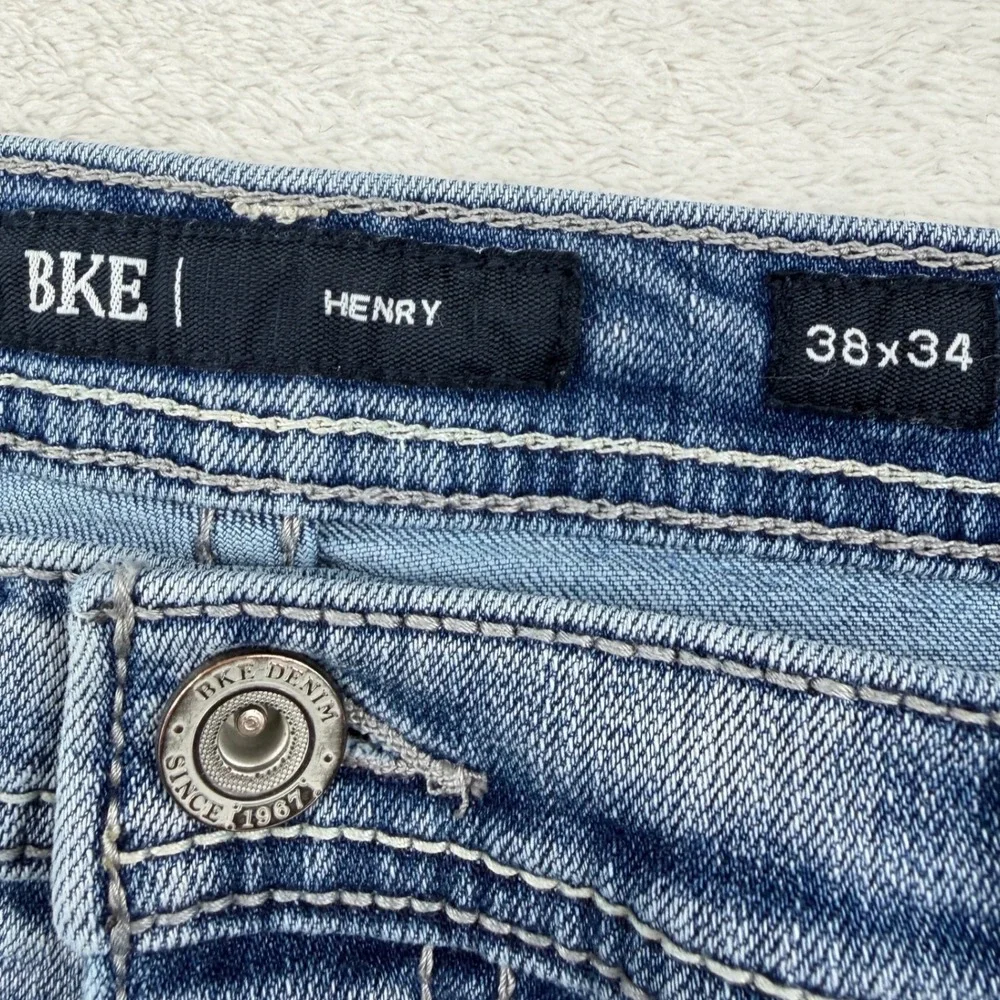 BKE Henry Jeans Mens 38x34 Light Wash Straight Stretch Coolmax